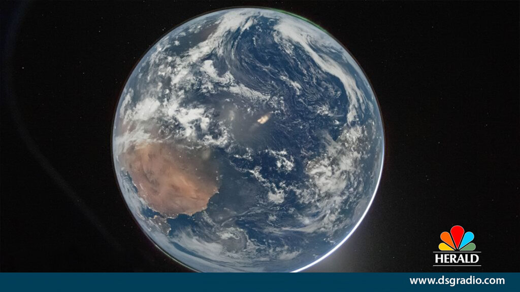 Artemis II Mission Moon: Crew Captures Earth, Nears Lunar Flyby 2 Artemis-ii-earth