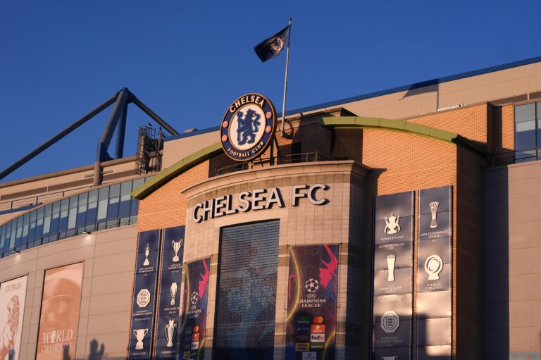 Chelsea £262 million loss financial report shocks fans