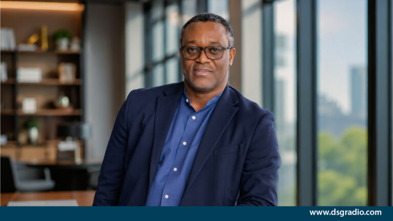 Dr Eberechukwu Uneze